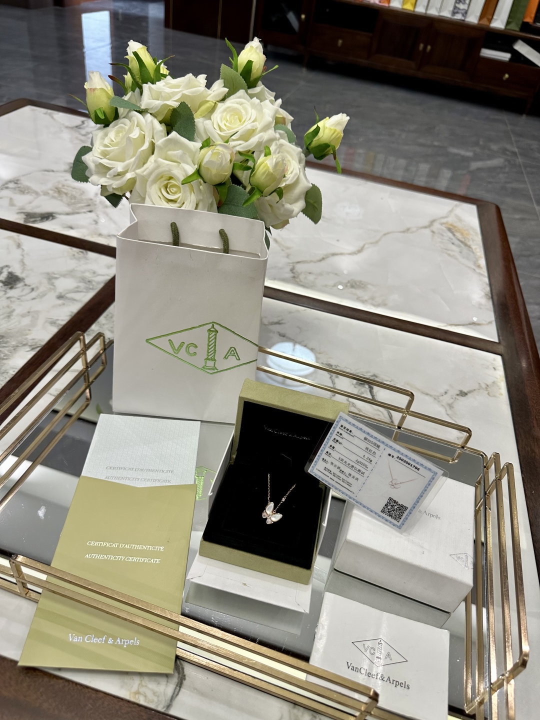 VAN CLEEF ARPELS jewelry model 82